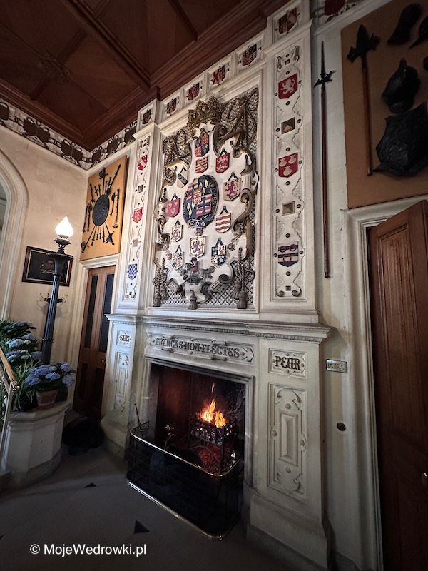 Kominek w Zamku Dunrobin