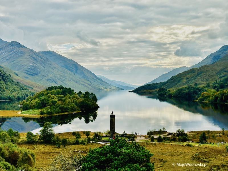 Jezioro Loch Shiel i Monument Glenfinnan